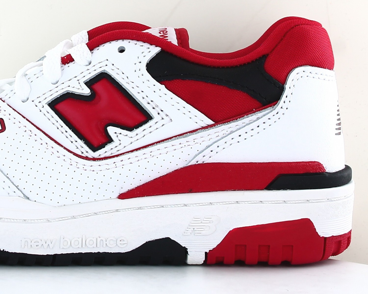 New balance deals blanche et rouge